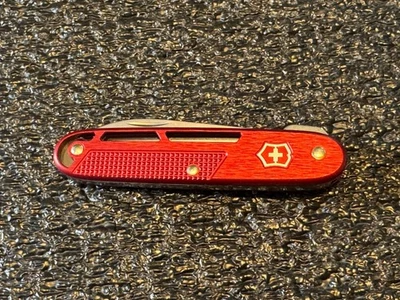 Victorinox Onefold 93mm Red Alox Swiss Army Knife w/ Lock Blade & Synergy Style - Image 1 of 4