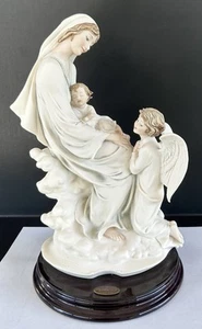 Figura Giuseppe Armani Capodimonte 12" Virgen y Niño Con Ángel 1716F - Imagen 1 de 16