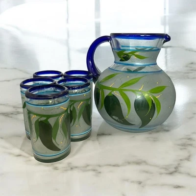 Jarro de vidro soprado mexicano pintado à mão verde jalapeno em jarro de videira com 5 copos - Imagem 1 de 4
