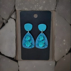 Handmade Polymer Clay Earrings Vintage Look, Flowers, Teal/Blue/Green.   #EAR206 - Picture 1 of 2