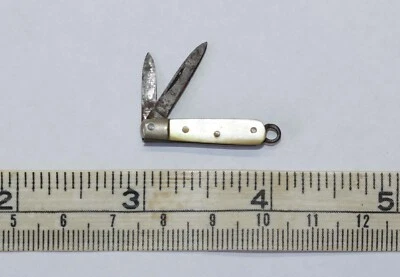 19thC Antique Miniature Mother-of-Pearl Folding Penknife Fruit knife 2.8cm long - image 1 of 4