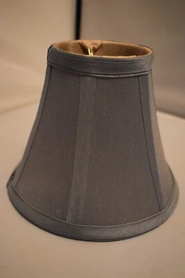   Candelabro de seda Dupioni tons–madeira de casamento azul/dourado–difícil de encontrar no varejo por US$ 40 - Imagem 1 de 4