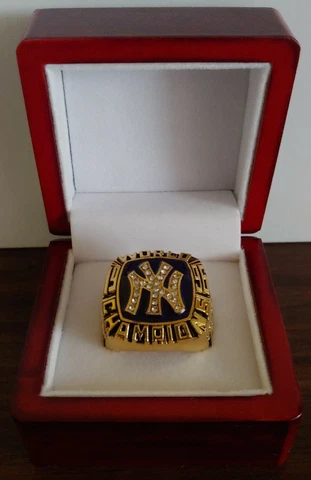 Derek Jeter - 1996 New York Yankees World Series Ring With Wooden Display Box Cover