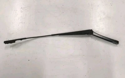 Brazo limpiaparabrisas delantero izquierdo Volkswagen Passat SE 2012-2015 OEM 8D12 Foto 1 de 4