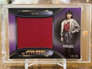 Legging Topps Star Wars Masterwork Tessuto Jumbo reliquia Emilia Clarke Qi'Ra - Foto 1 di 2