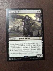 TITAN HUNTER C20 - Magic The Gathering MTG Collectible Card game RARE - Picture 1 of 2