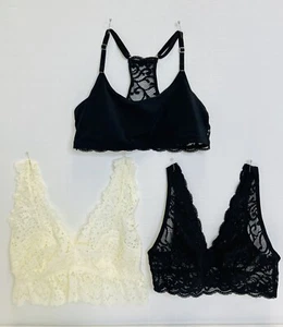 M Lace Bralette Lot - Picture 1 of 8
