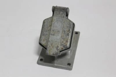 Receptor Crouse-Hinds ENRC22201 M3 locais perigosos, 125 VCA, 20 ampères - Imagem 1 de 4