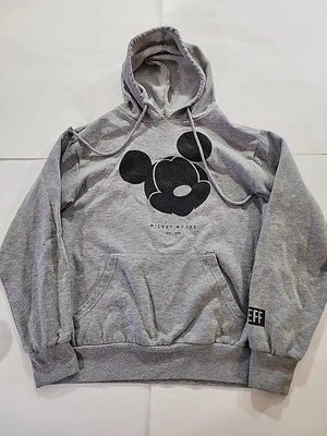 SUDADERA CON CAPUCHA GRIS COLECCIÓN DISNEY BY NEFF PARA HOMBRE TALLA PEQUEÑA Foto 1 de 4