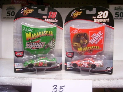 2005 1/64 TONY STEWART /BOBBY LABONTE MADAGASCAR WINNERS CIRCLE 2 CAR LOT - Image 1 of 4