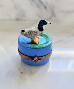 Limoges Peint Main Fanex France Duck Trinket Box Limited Edition New - Picture 1 of 9