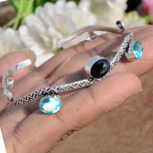 Black Onyx & Blue Topaz Gemstone 925 Sterling Silver Stylish Design Bracelet - Picture 1 of 5