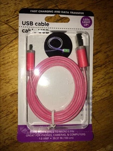 Cable USB con luz LED rosa - Imagen 1 de 1