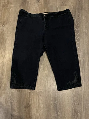 Jean Capri oscuro adornado con mariposa Just My Size 26w Foto 1 de 4
