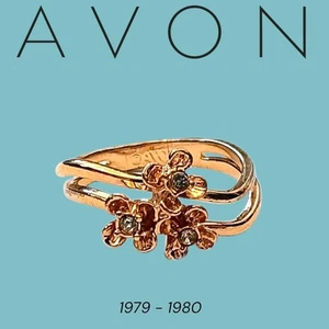 Vintage Avon 1979-1980 Floral Crystal Ring Gold-Tone Split Shank Trio Blooms - Bild 1 von 4