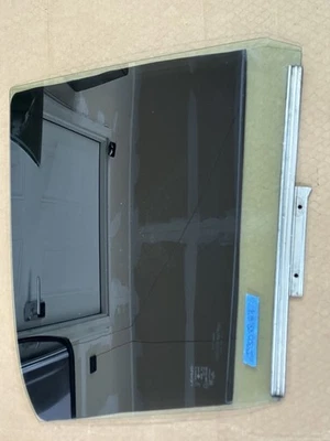 LEXUS IS300 2001-2005 PUERTA TRASERA DERECHA CRISTAL 43R-00033 OEM Foto 1 de 4