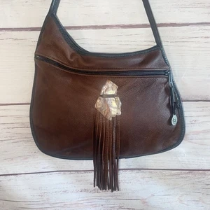 Bolso de Hombro Erda Cuero Marrón Flecos Detalle Piedra Festival Boho Western Cartera - Imagen 1 de 11