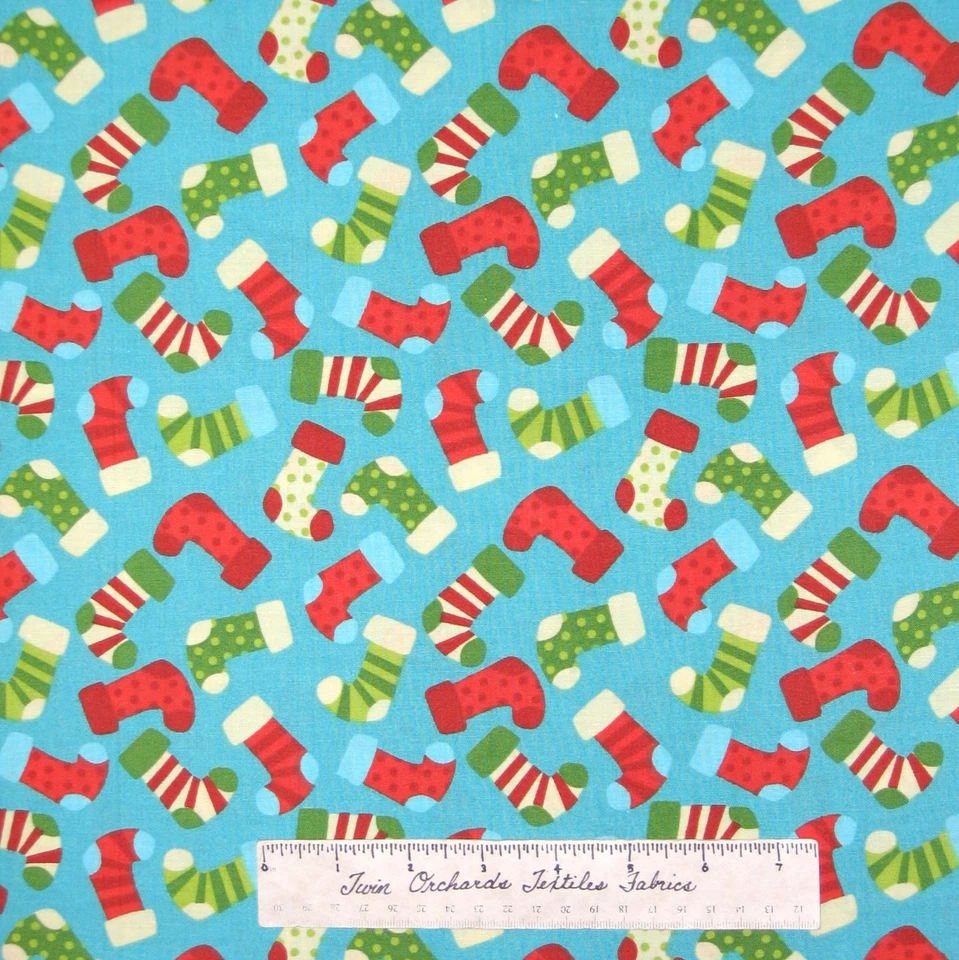 Christmas Fabric - Happy Holidays Red Green Blue Stocking Toss - AE Nathan YARD Foto 1 de 1