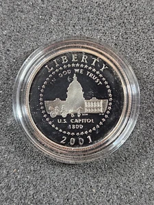 🌟 2001-P US Capitol Visitor Center Proof Commemorative Half Dollar Coin - Picture 1 of 2