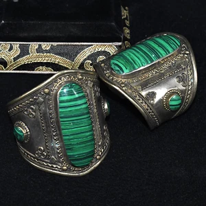 Antikes altes turkmenisches Stammes Metall Armreif Armband Bengal mit Malachit Stein - Bild 1 von 5