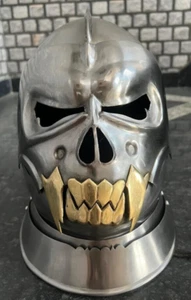 Elmetto Teschio Arrabbiato Demoniaco Medievale 20 G Elmetto Battel Acciaio Medusa Da Collezione - Foto 1 di 4
