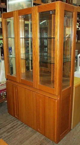 Large Solid Oak Wood Lighted Hutch Glass Shelves Storage Cabinet Cover