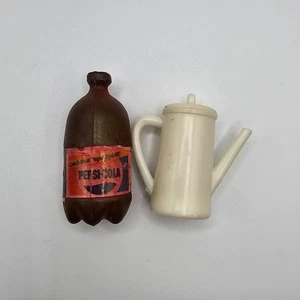 Arco Modepuppe Vintage Hinterhof Pool Set Pepsi Flasche weiß Krug 1984 - Bild 1 von 8