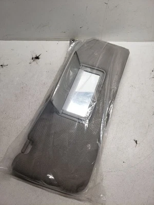 Parasol derecho pasajero iluminado se adapta a 04-15 ARMADA 1408686 Foto 1 de 3