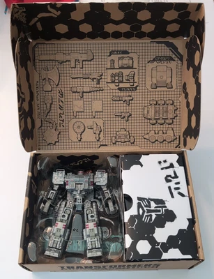 Hasbro Transformers War for Cybertron Deluxe Centurion Drone WFC-E33 - Image 1 of 3