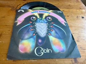 7" 45  ITALY 1978 Goblin – Un Ragazzo D'Argento Opera Magnifica OST ITALIAN PROG - Foto 1 di 2