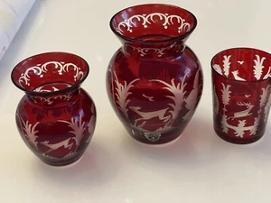 Böhmische zwei kleine Vasen und ein Trinkglas, linsenschliff, Rubinglass, Antik - Bild 1 von 9