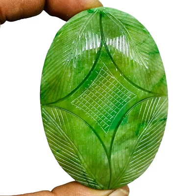 841 Cts Certified Natural Emerald Stunning Green Huge Carved Loose Gemstone - Image 1 of 4