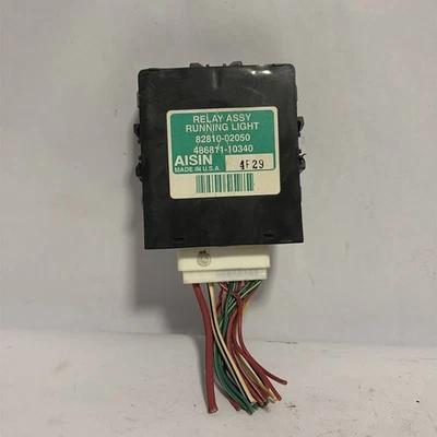 Módulo de control de luz de circulación relé Toyota Corolla 2003-2008 82810-02050 OEM Foto 1 de 4
