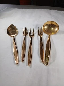 5pc Gold Tone Serving Pieces Utensils Vintage Forks And Grapefruit Spoon 7in - Picture 1 of 5