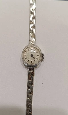 835 Silber 15,43g alte  Junghans Damenuhr  ohne Funktion  - Bild 1 von 4