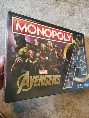 Monopoly Marvel Avengers Edition Hasbro Board Game Gold MCU New & Sealed - Image 1 of 2