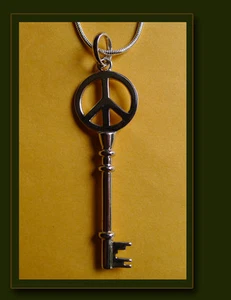 Colgante y collar de plata 925, llave, 56 x 15 mm, 18" - Imagen 1 de 1