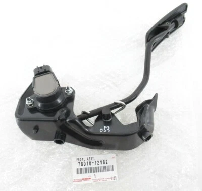 Genuine OEM Toyota 78010-12182 Accelerator Pedal Assy 04-08 Corolla and Matrix - Image 1 of 4