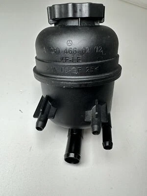 Оригинальный резервуар/резервуар жидкости насоса гидроусилителя руля 2004-2006 Mercedes-Benz SL600 R230 - Изображение 1 из 4