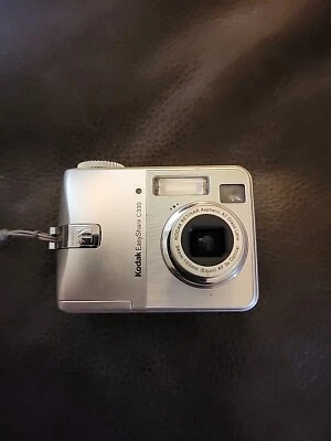 Kodak EasyShare C330 4.0MP Compact Digital Camera - As is - Image 1 of 4