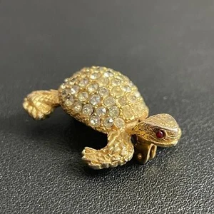 Vintage Schildkröte Brosche Anstecknadel mit roten Strass Augen in goldfarben 1,5" - Bild 1 von 5