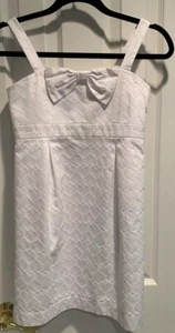 Vestido Lilly Pulitzer Talla 14 Niñas Corazones Patrón Blanco Moño Frontal Usado en Excelente Condición - Imagen 1 de 5