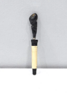 印度尼西亚Betel Nut Chopper龙目岛 — 第 1/3 张图片