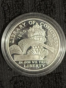 USA Library Of Congress. Commemorative Silver Dollar 2000-P - Picture 1 of 2