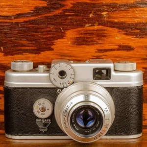 Argus C Four Vintage 35mm Film Rangefinder Camera Tested Working - Picture 1 of 8