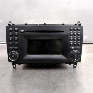 ✅ GENUINE CLC180 KOMP 2008-2011 RADIO CD PLAYER HEAD UNIT - Picture 1 of 8