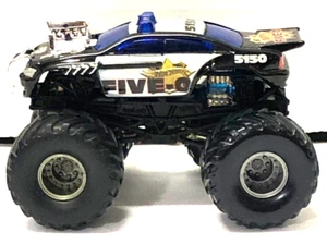 Hot Wheels Monster Jam FIVE-O 5150 1:64 Metal Base Small Hub Truck - Picture 1 of 4