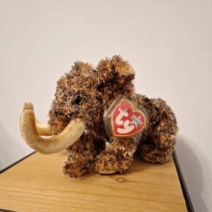 RATE TY BEANIE BABY GIGANTO 2000 MAMMUT NICHT MEHR PRODUZIERT MIT ETIKETT UND DATUMSFEHLERN NEUWERTIG - Bild 1 von 13