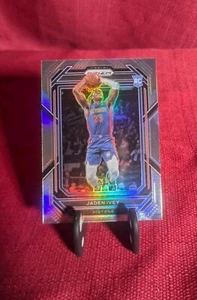 Jaden Ivey 2022-23 Panini Prizm Silver Prizm #256 RC Rookie Detroit Pistons  - Bild 1 von 2