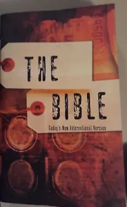 Today`s New International Version The Bible paperback -2005 - Picture 1 of 9